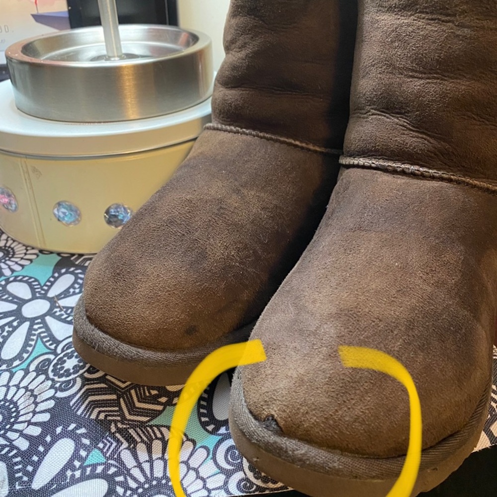 Ugg classic boots
